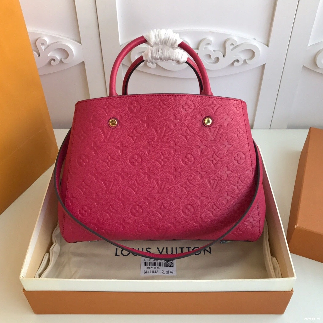 WIS MM MONTAIGNE LOUIS VUITTON 0118